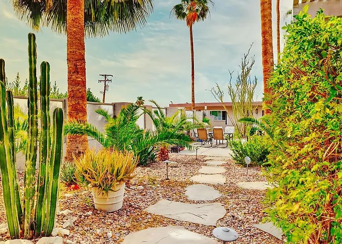 Lido Palms Resort And Spa (Adults Only)
